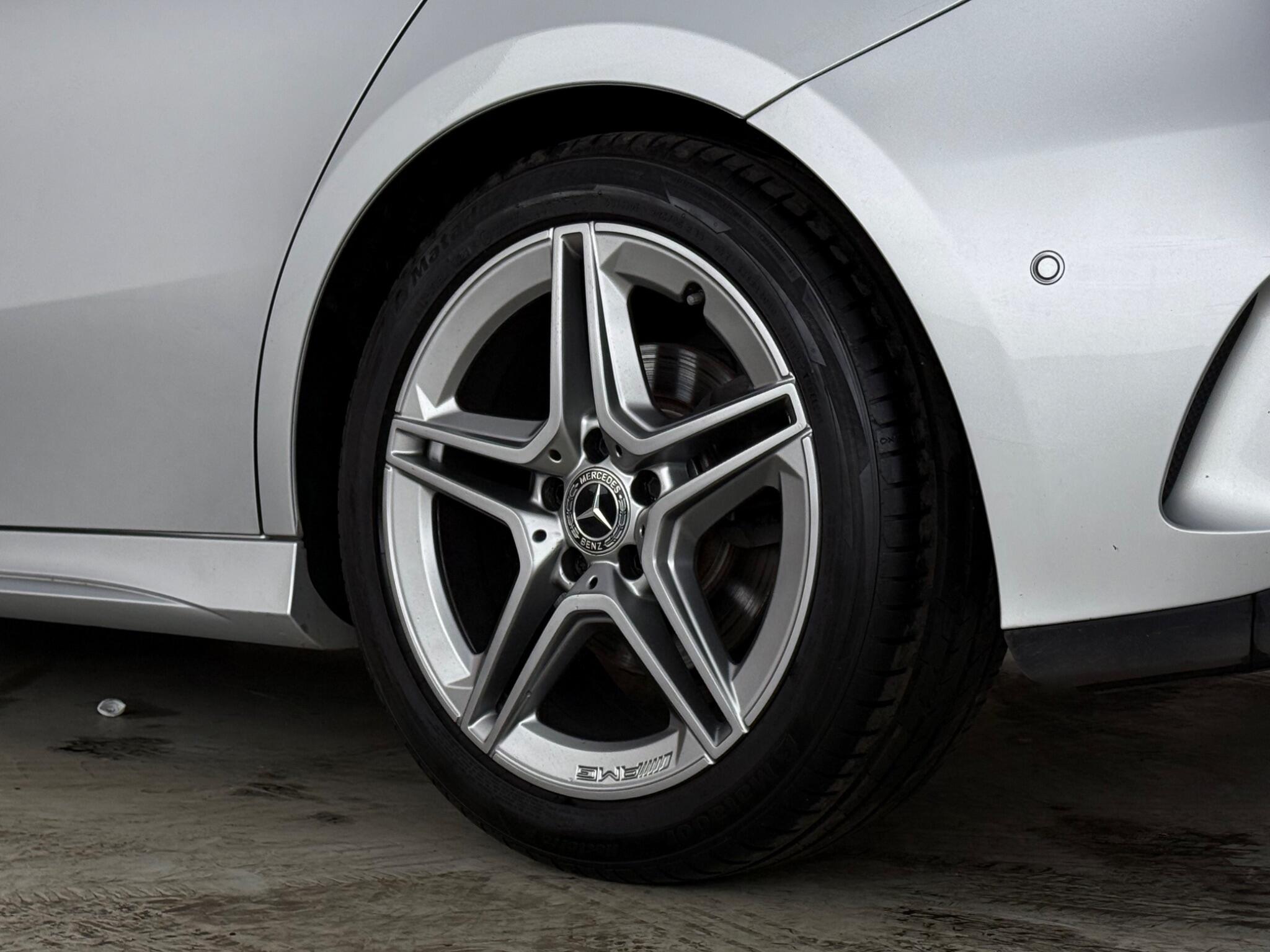 Mercedes-Benz A-Class view 9