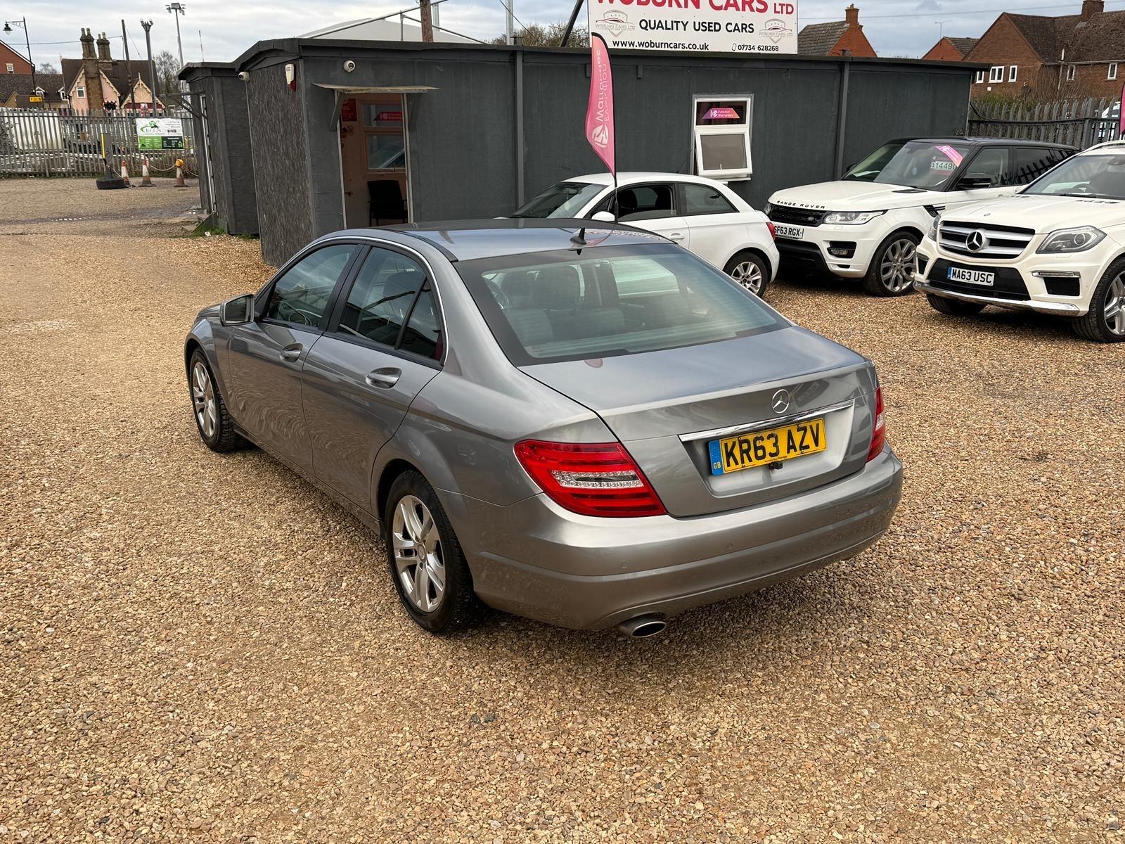 Mercedes-Benz C Class view 14