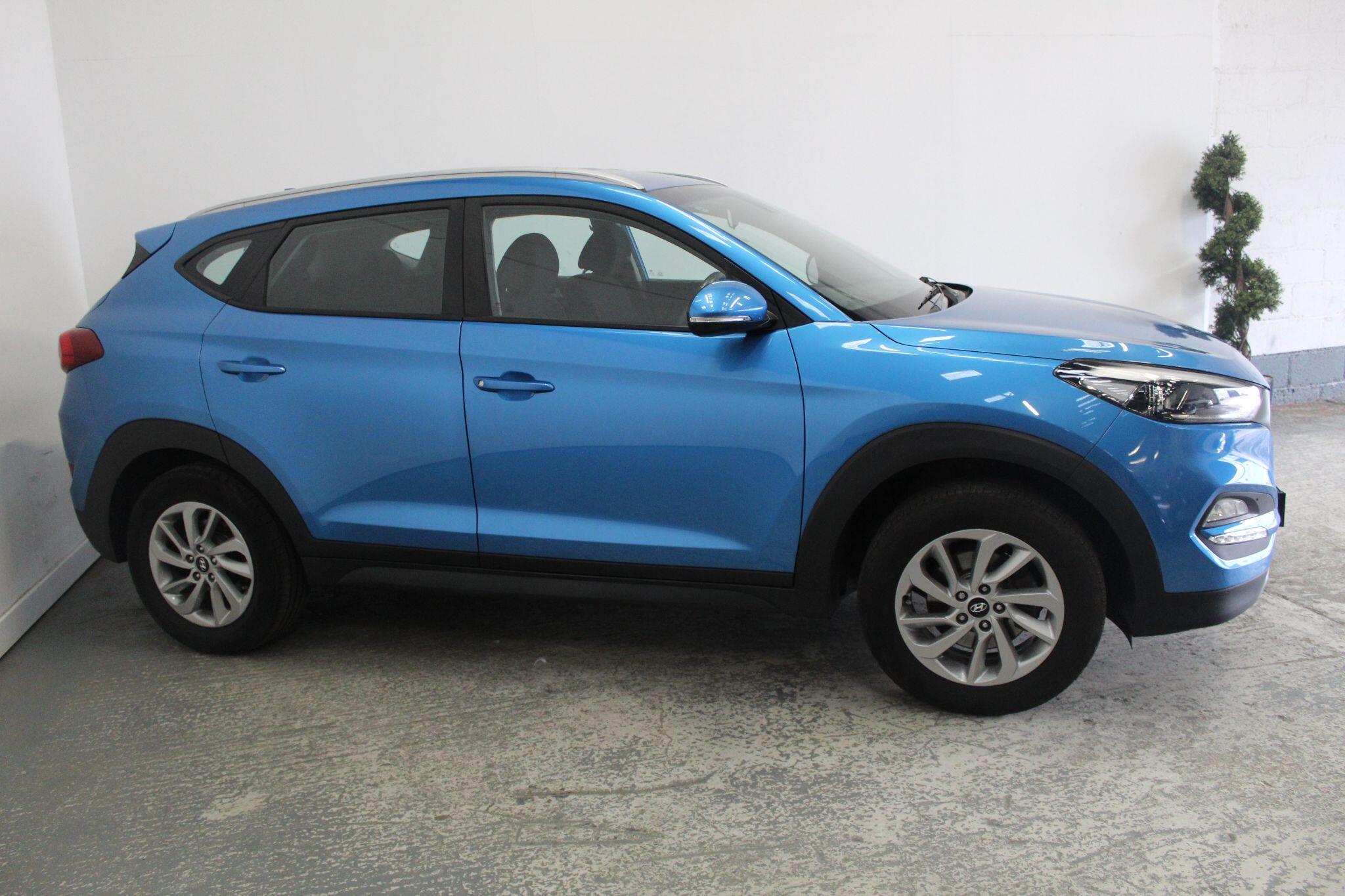 Hyundai Tucson view 4
