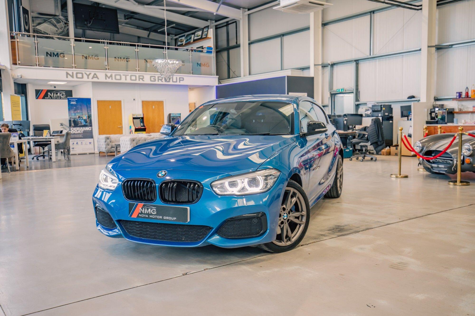 BMW 1 Series view 3