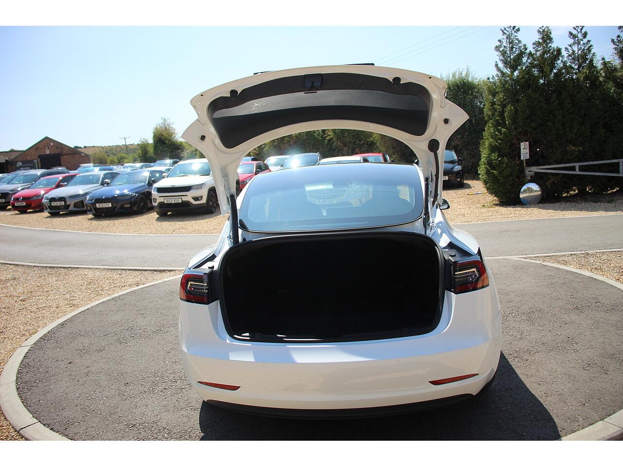 Tesla Model 3 view 37