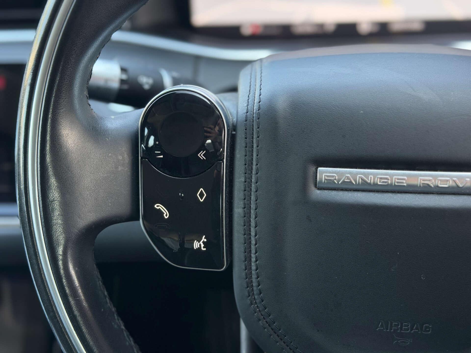 Land Rover Range Rover Evoque view 15