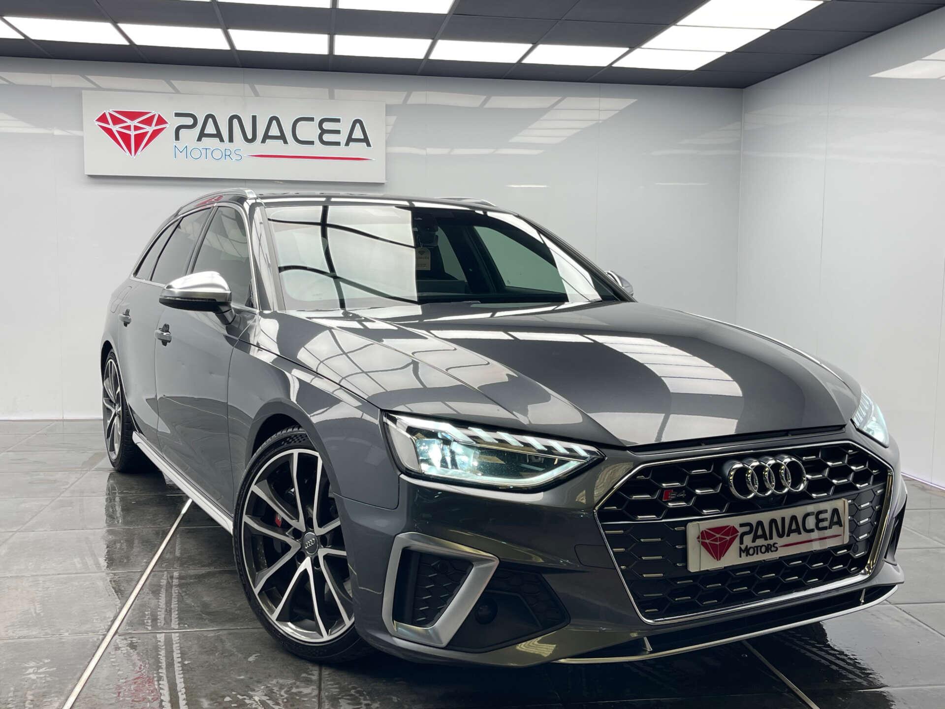 Audi S4 Avant view 7