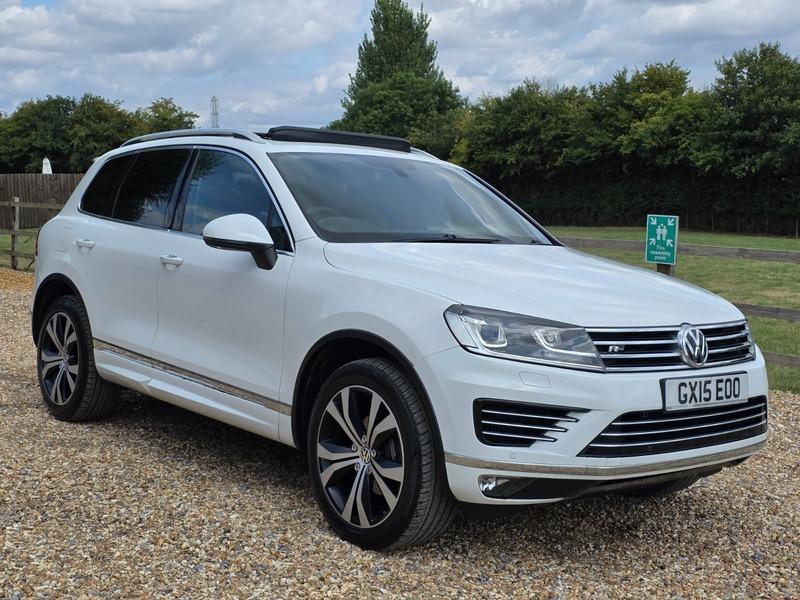2015 Volkswagen Touareg image 4