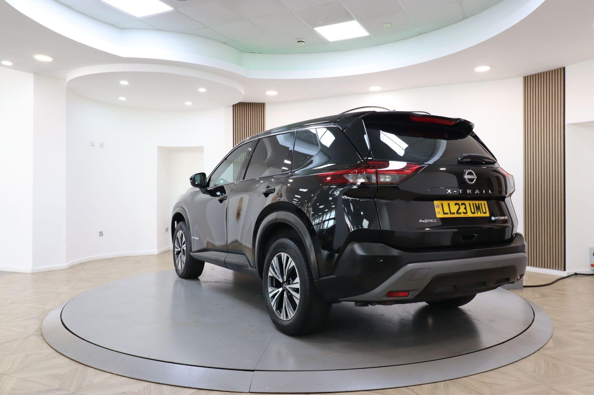 Nissan X-Trail view 8