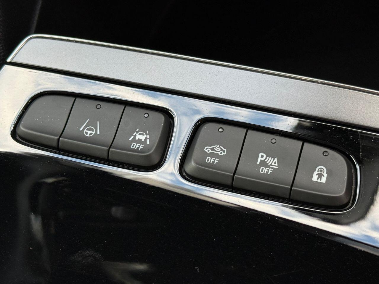 Vauxhall Mokka Electric view 26