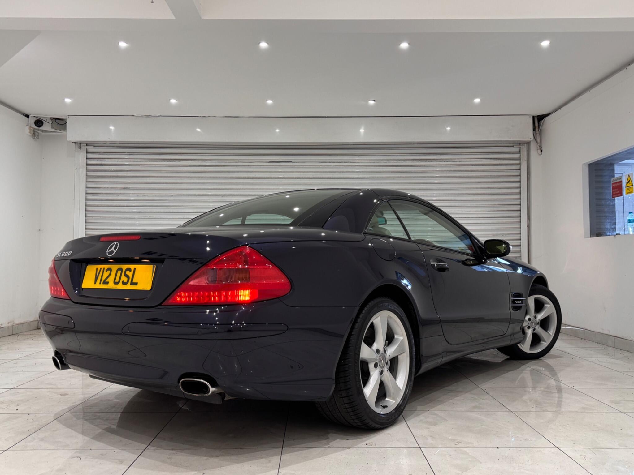 Mercedes-Benz SL view 6