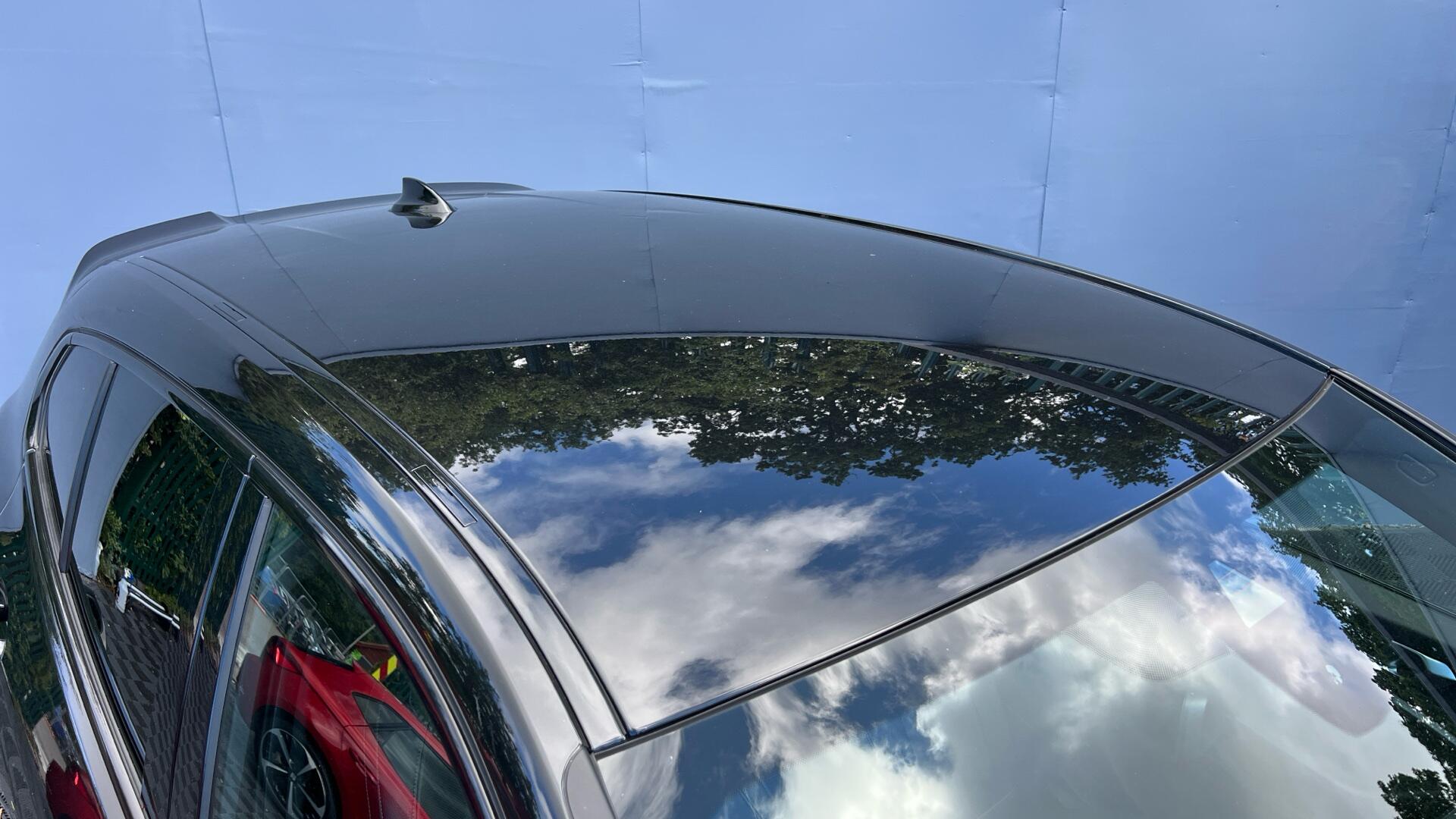 BMW 1 Series view 21