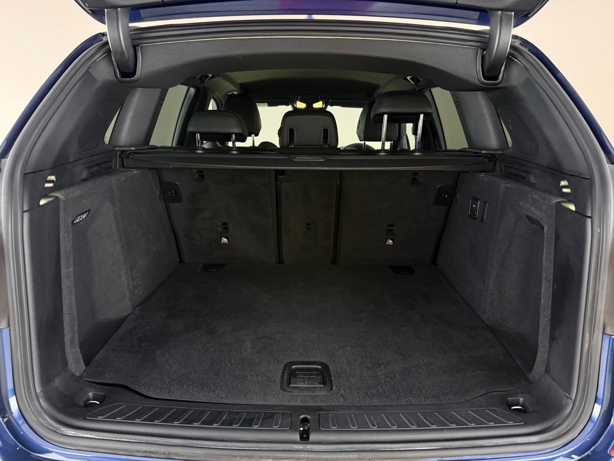 BMW X3 view 30