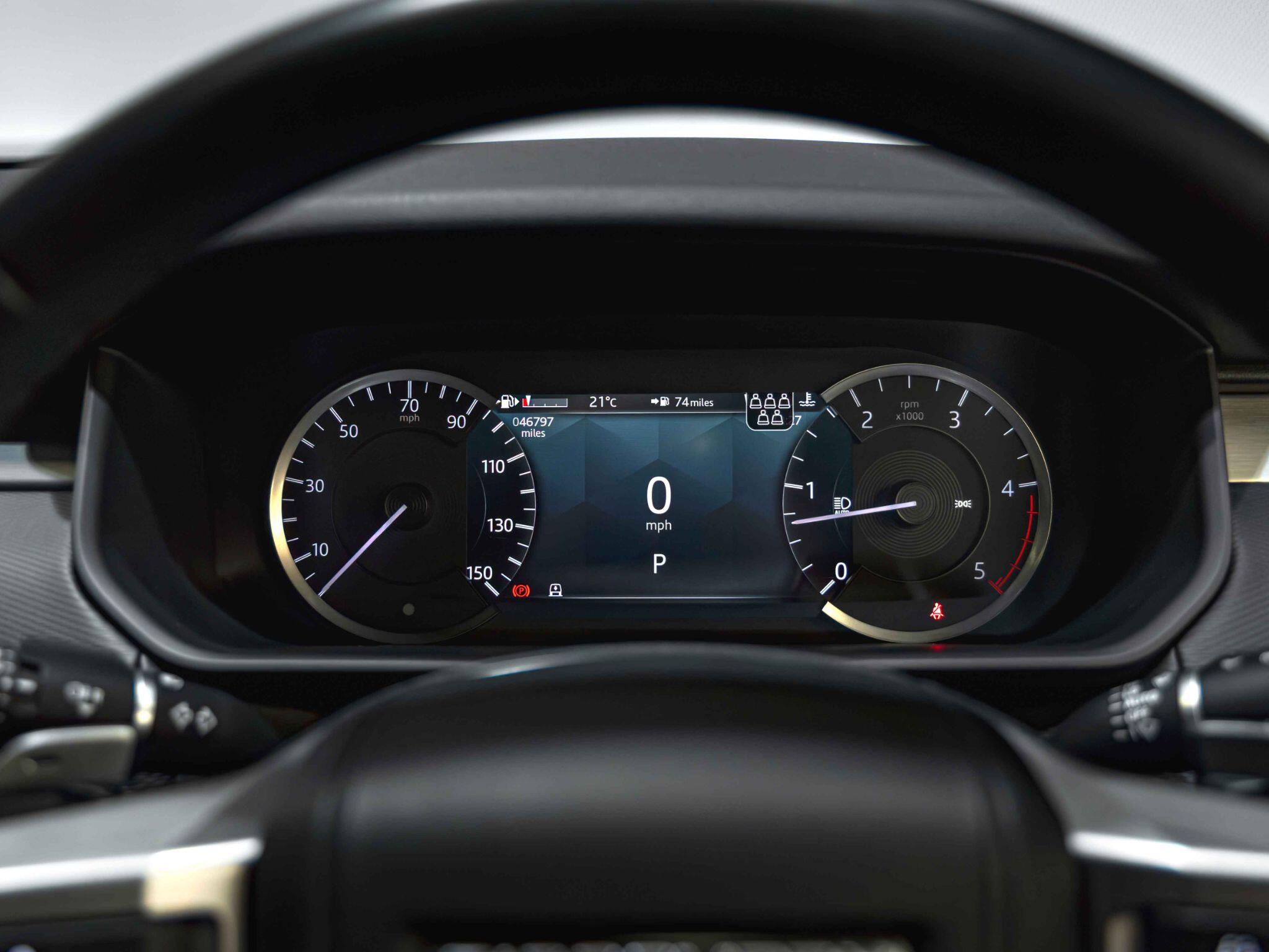 Land Rover Discovery 3 view 18