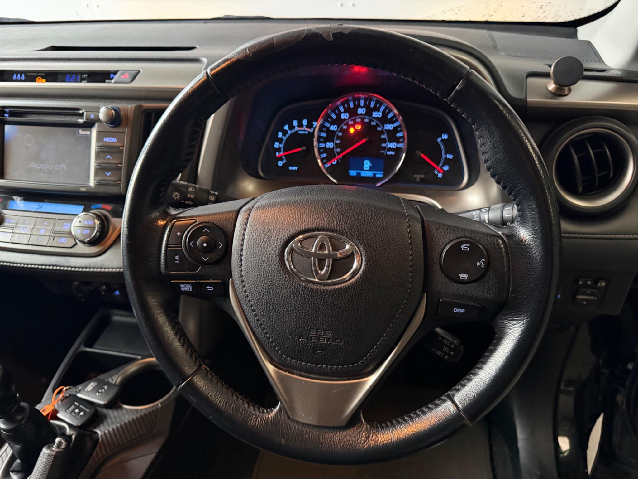 Toyota RAV4 view 28