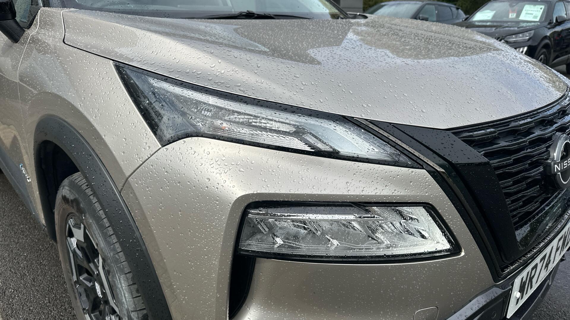 Nissan X-Trail view 17