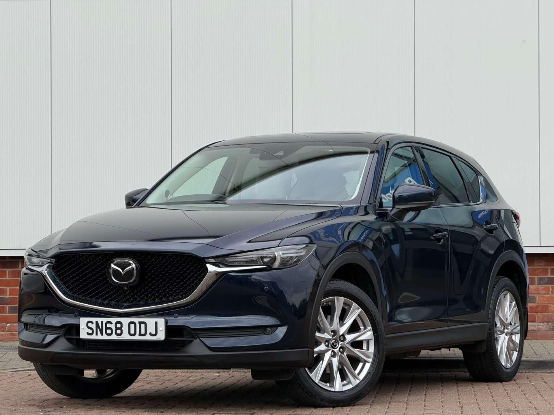 Mazda CX-5 view 3