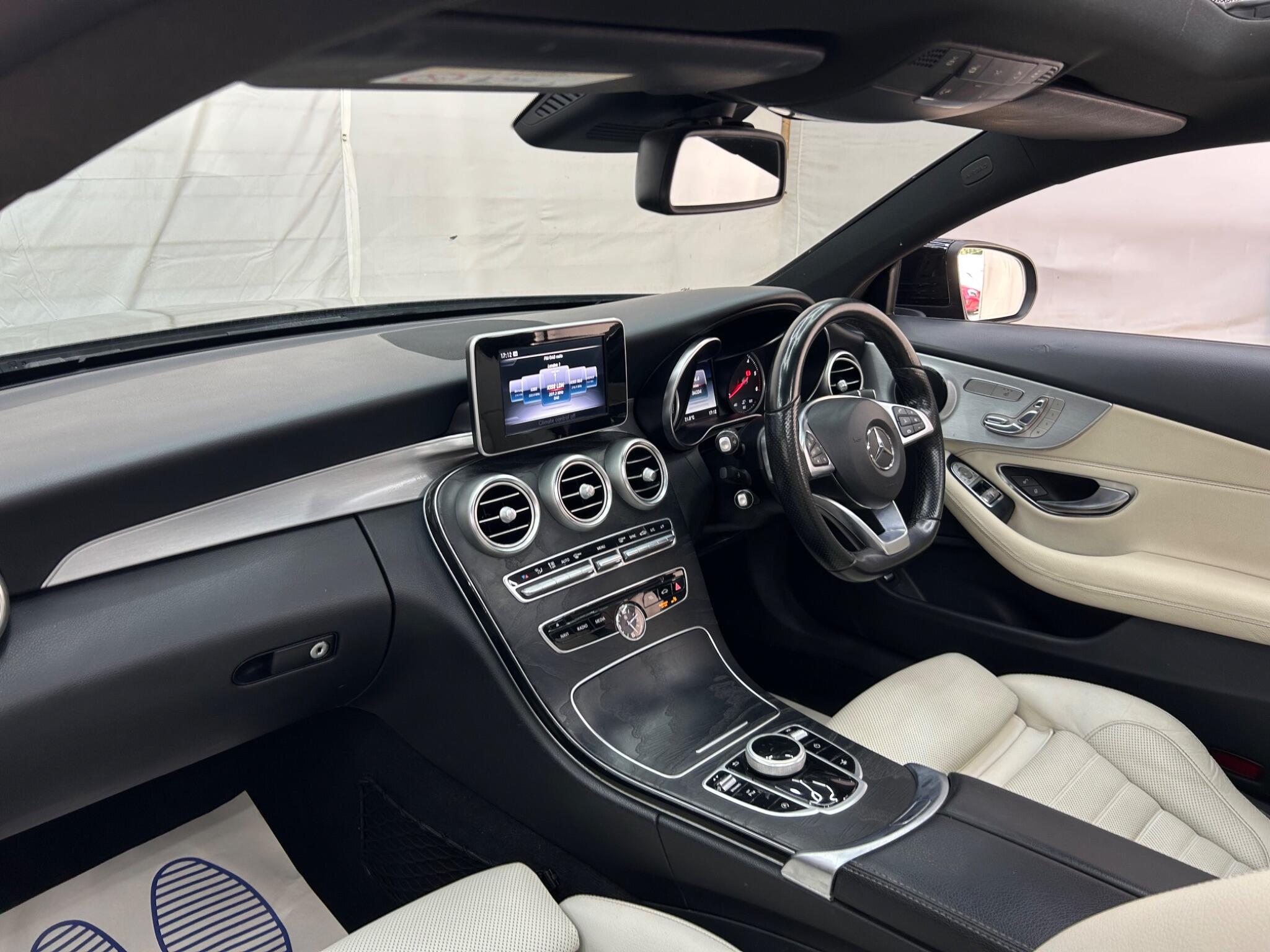 Mercedes-Benz C-Class view 17
