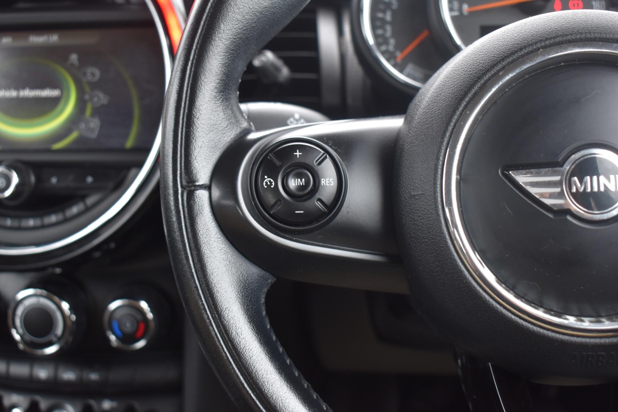 Hatch - 1.5 Cooper Auto Euro 6 (s/s) 3dr - Image 21