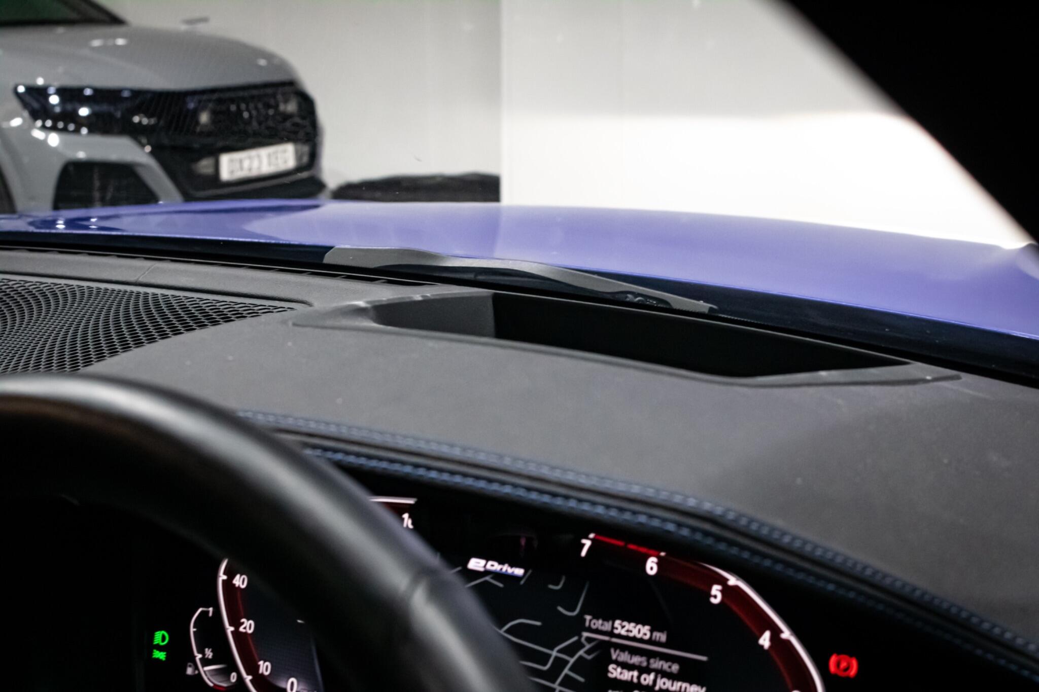 BMW 3 Series view 21