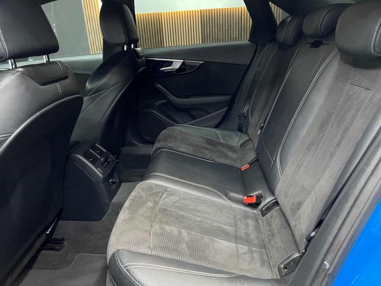 Audi A4 view 46
