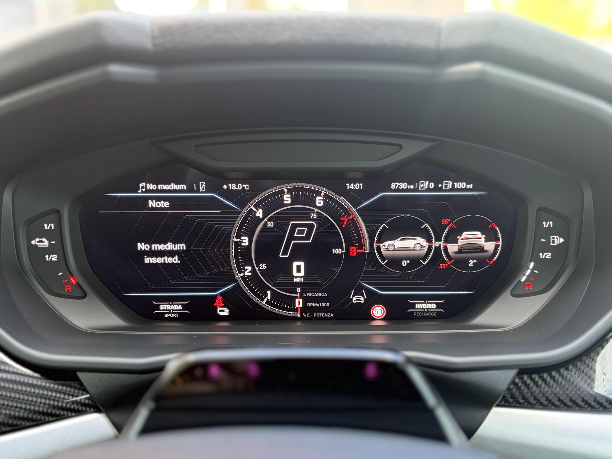 Lamborghini Urus view 29