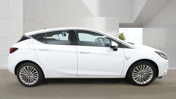 Vauxhall Astra view 8