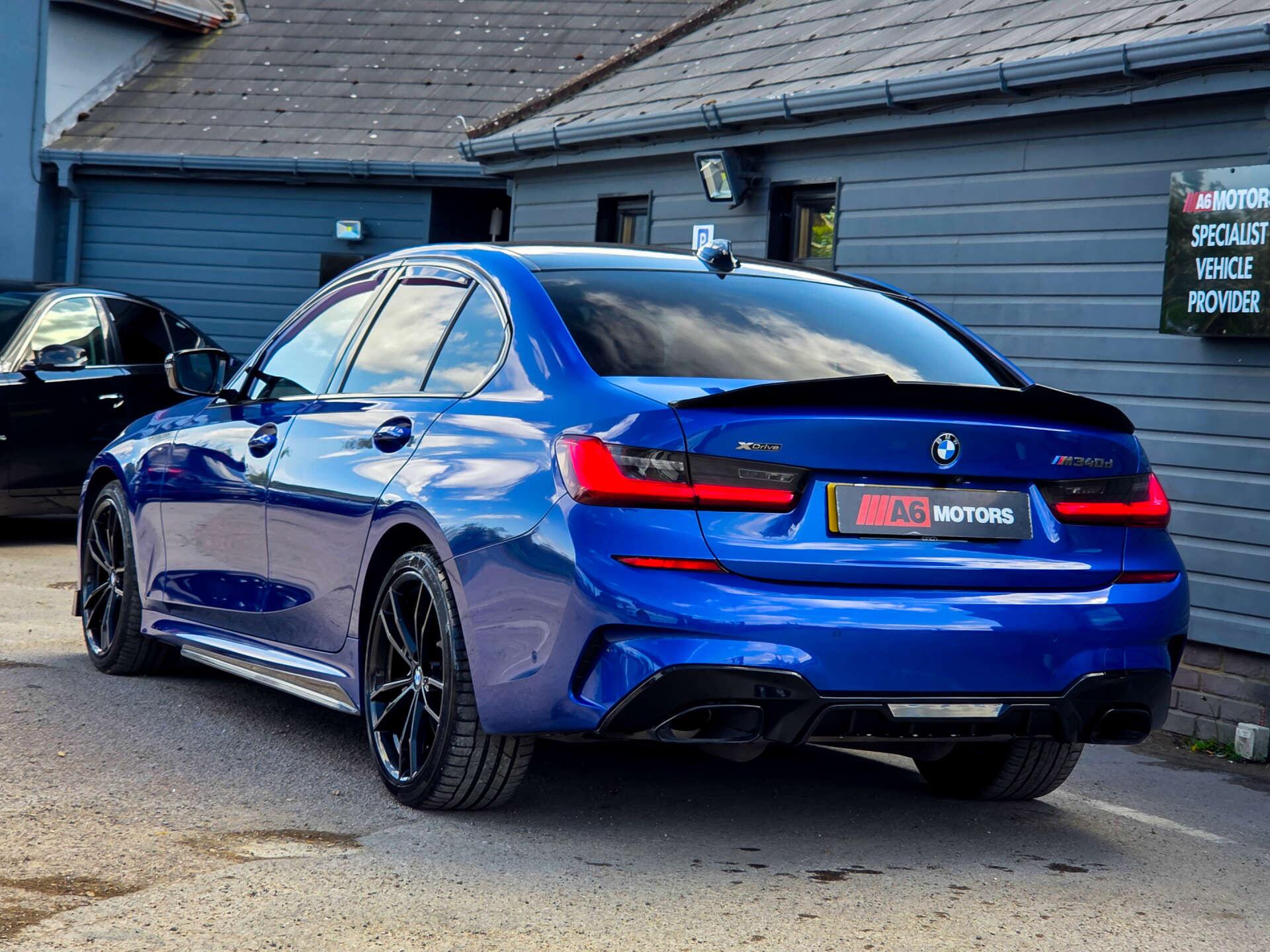 BMW 3 Series view 50