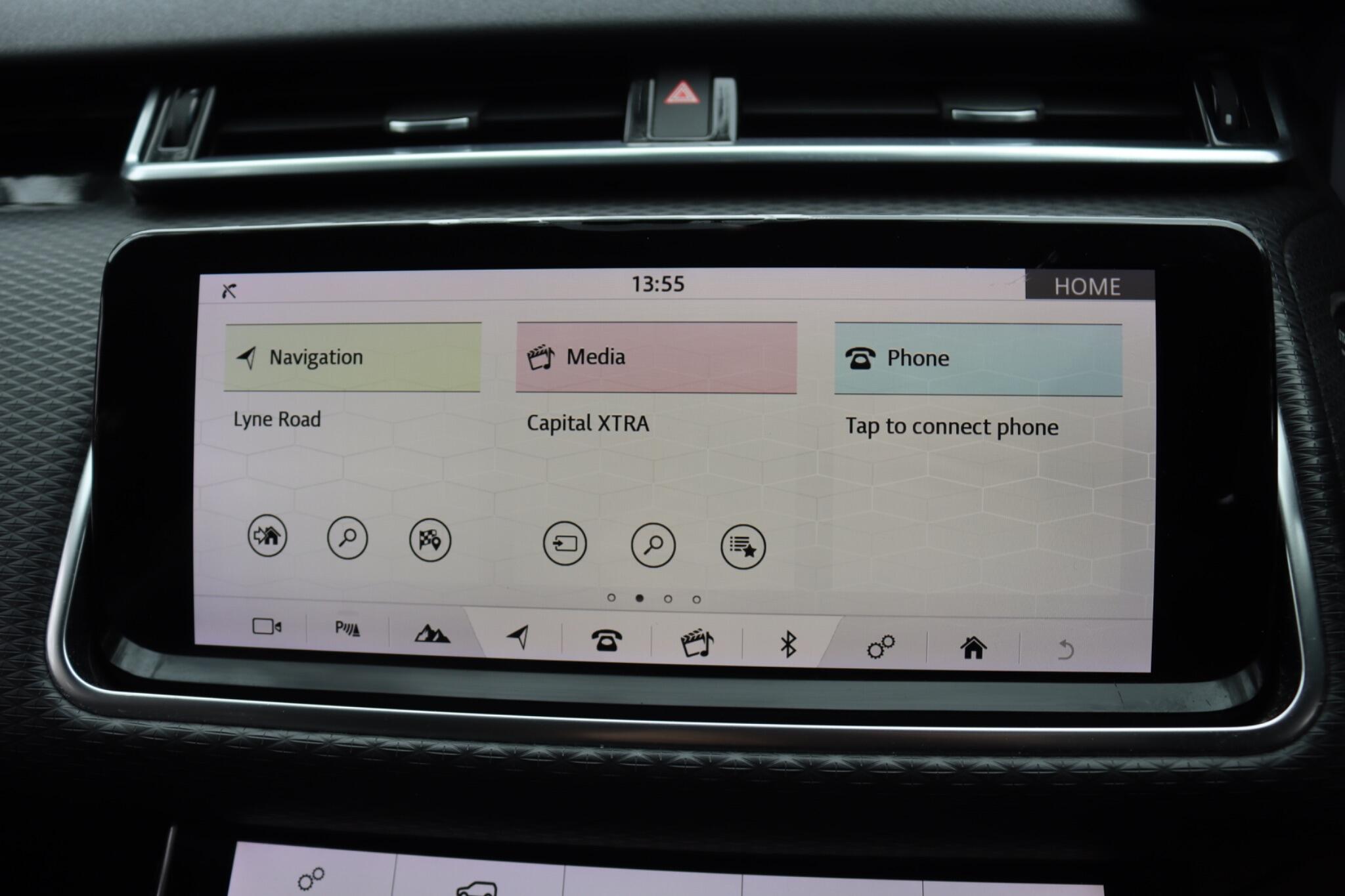 Land Rover Range Rover Velar view 25
