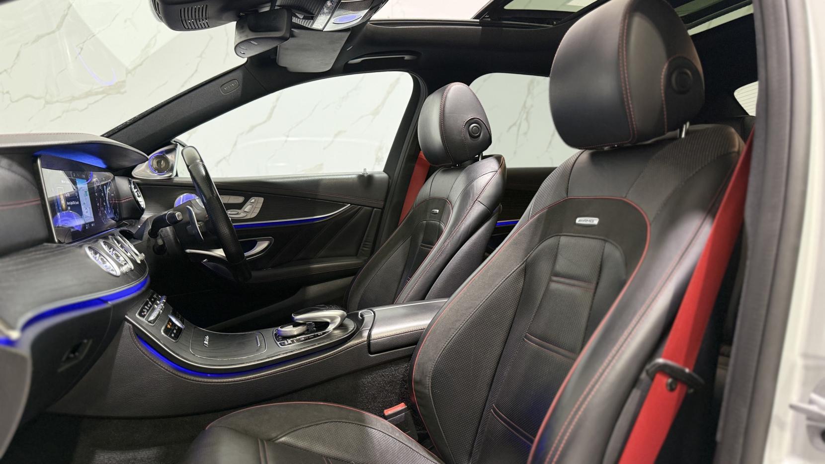 Mercedes-Benz E Class view 9