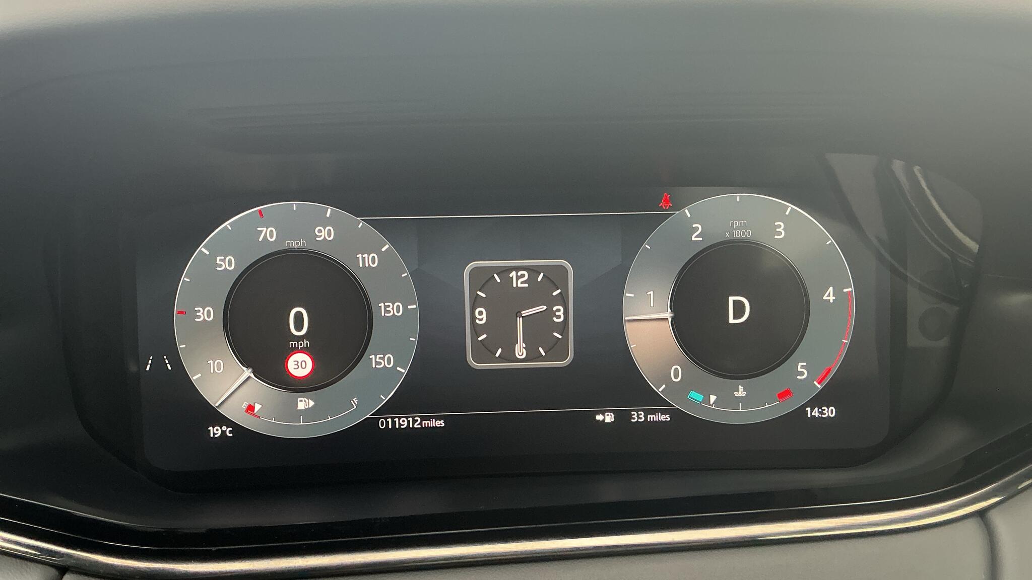 Land Rover Range Rover Evoque view 16