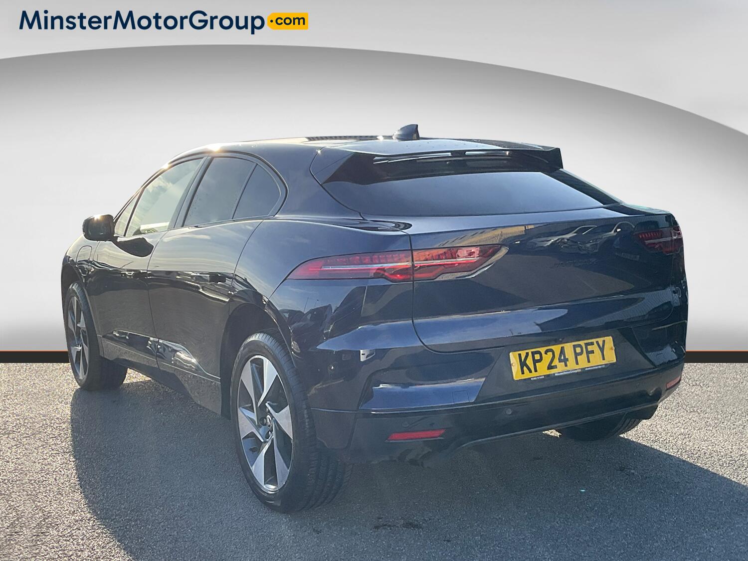Jaguar I-Pace view 4