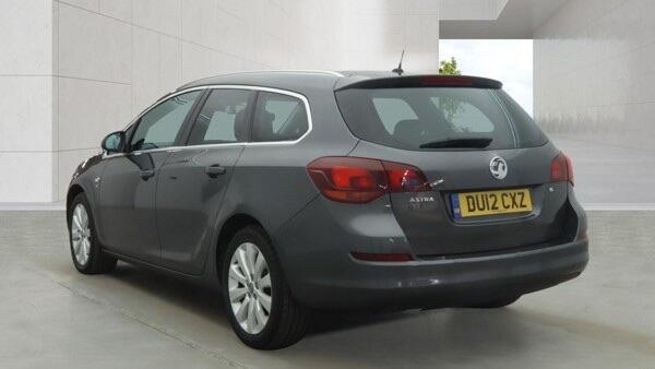 Vauxhall Astra view 5