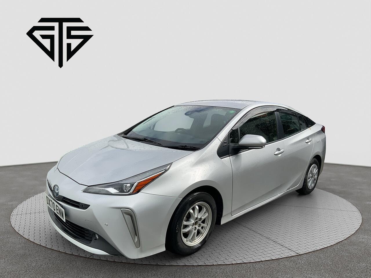 Toyota Prius view 7