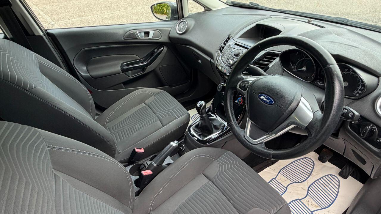 Ford Fiesta view 10