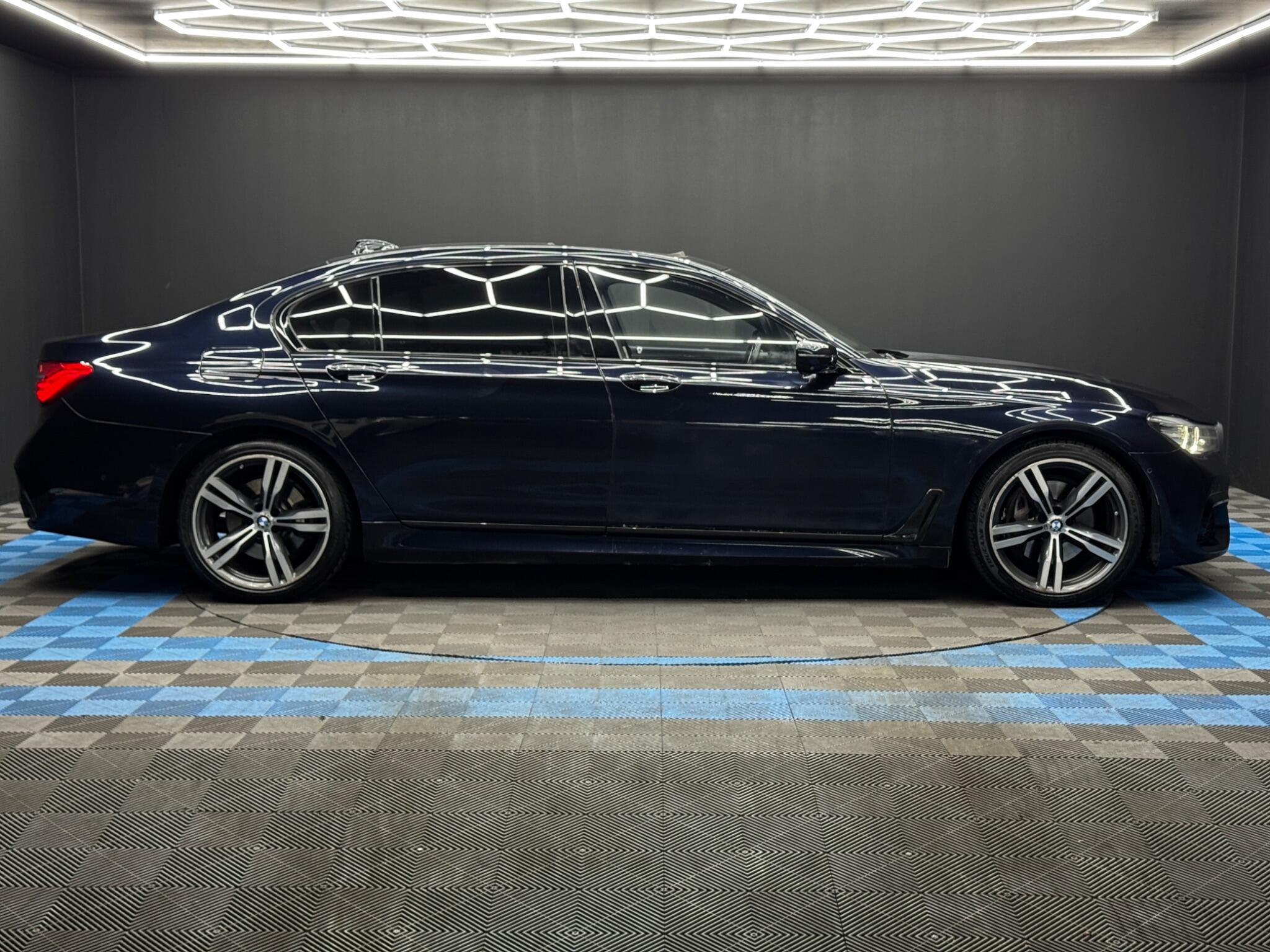 BMW 7 Series view 4