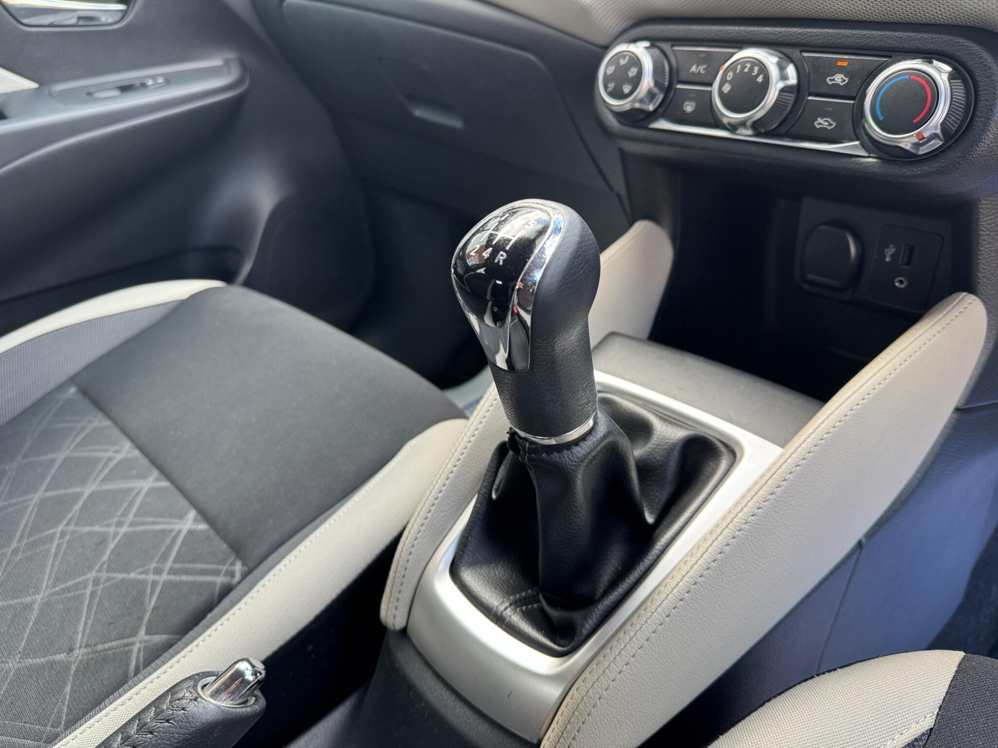 Nissan Micra view 38