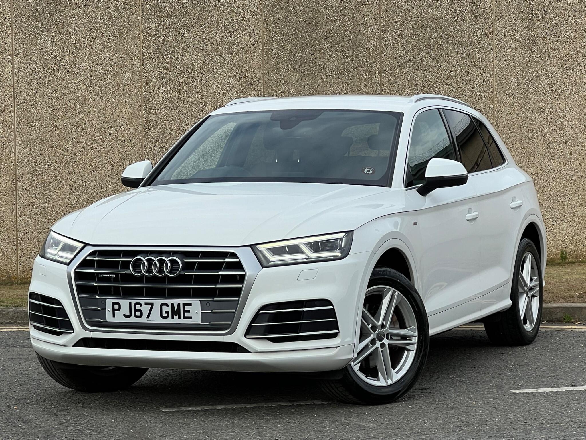 Audi Q5 view 7