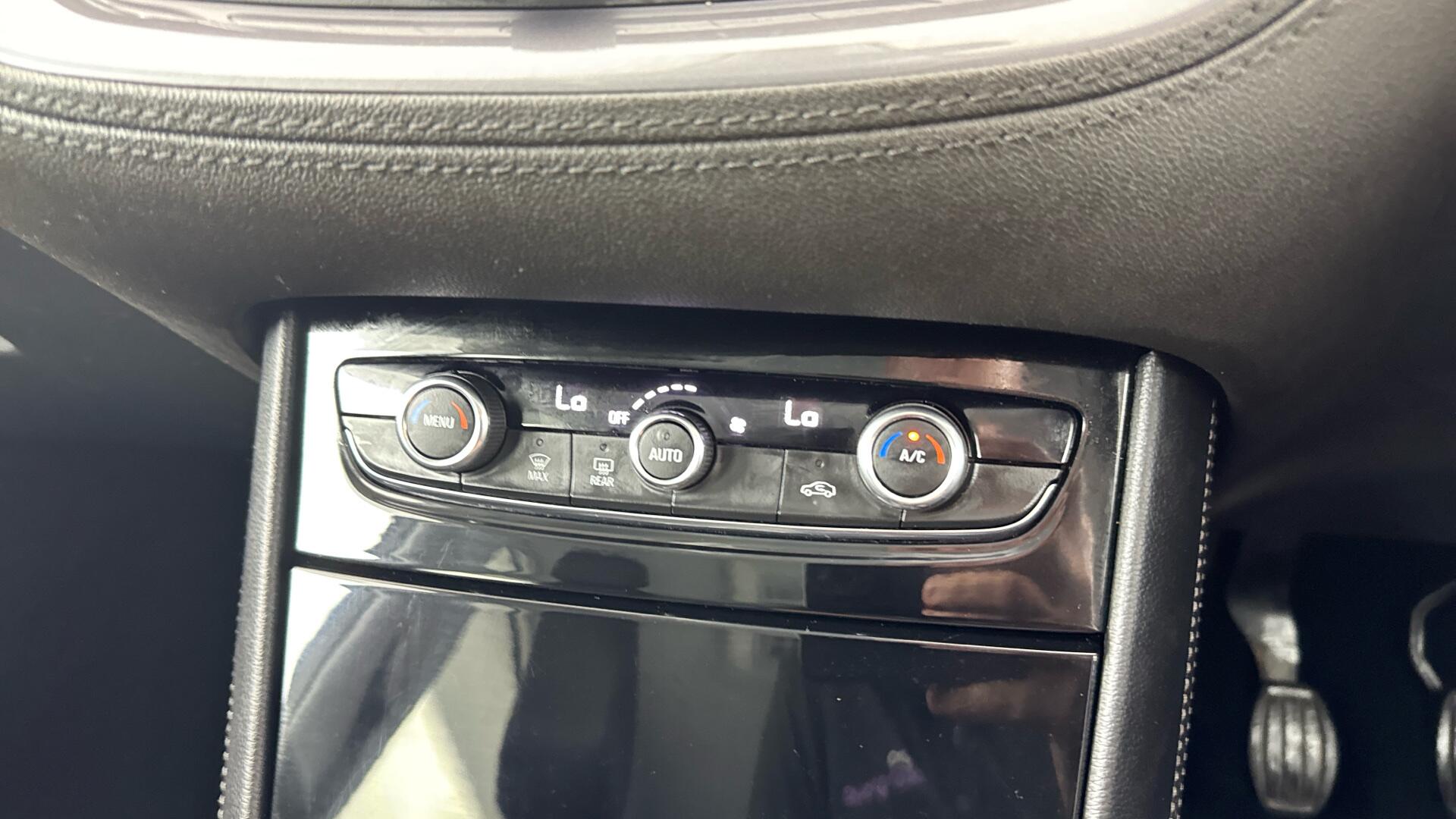 Vauxhall Grandland X view 29