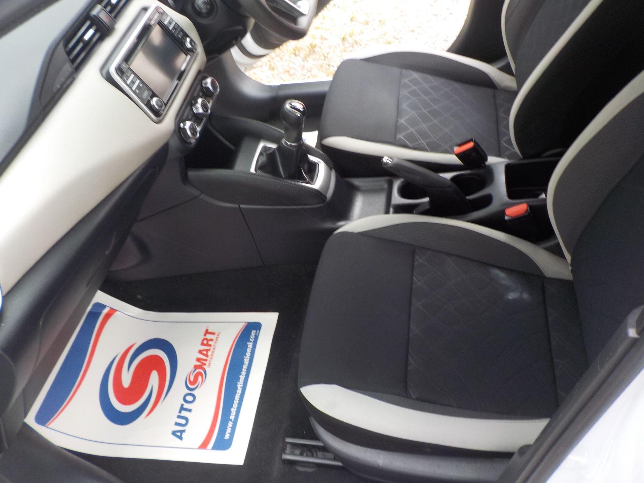 Nissan Micra 1.0 Acenta Euro 6 5dr