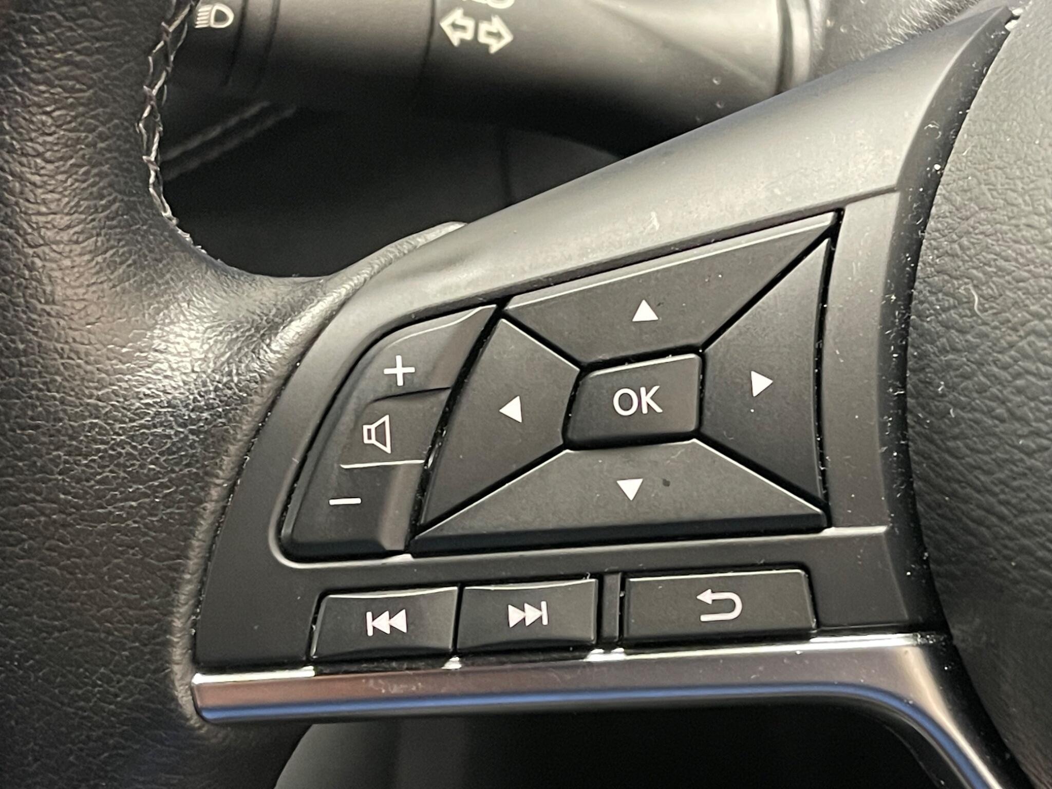 Nissan Juke view 17