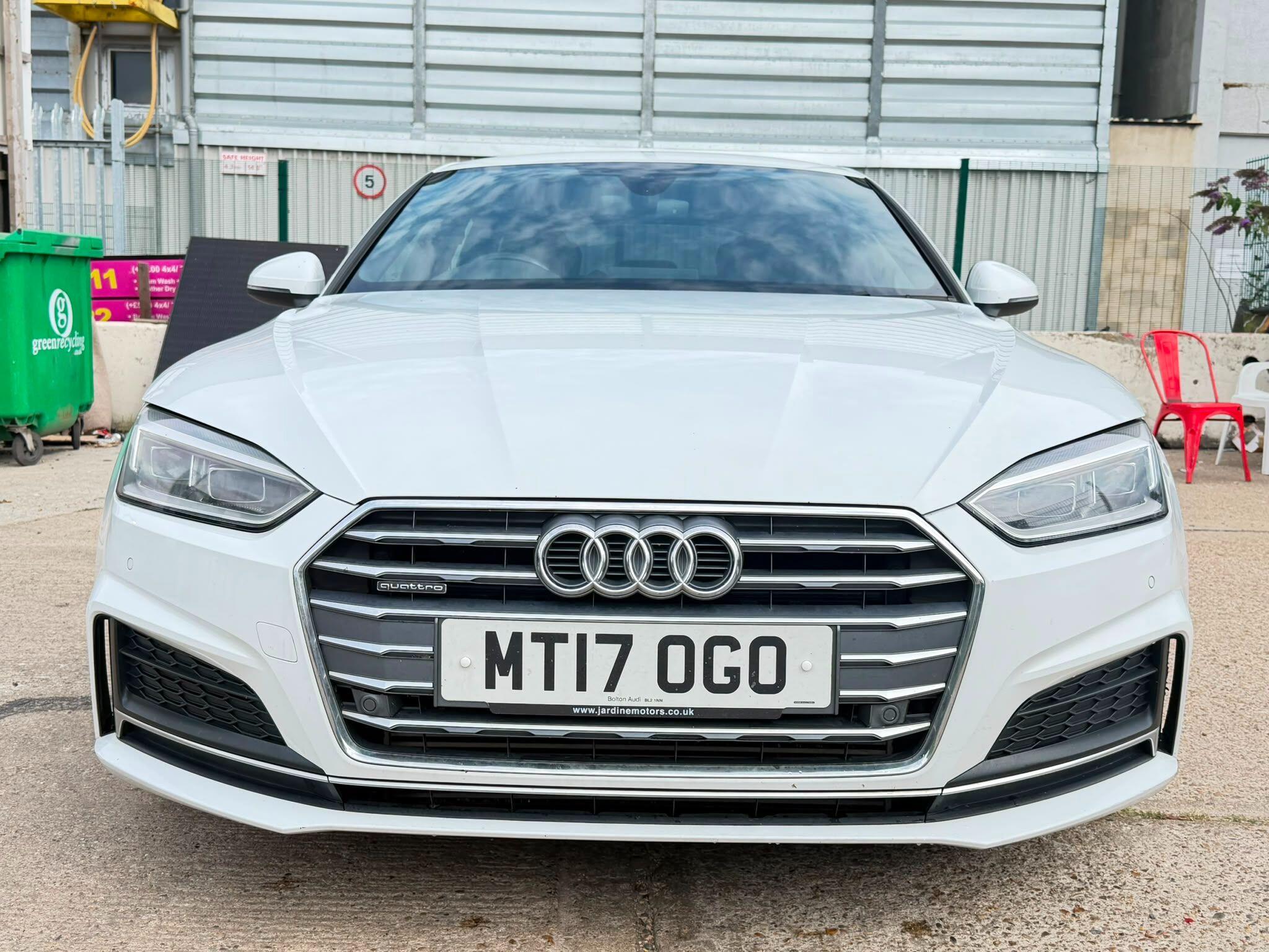 Audi A5 view 8
