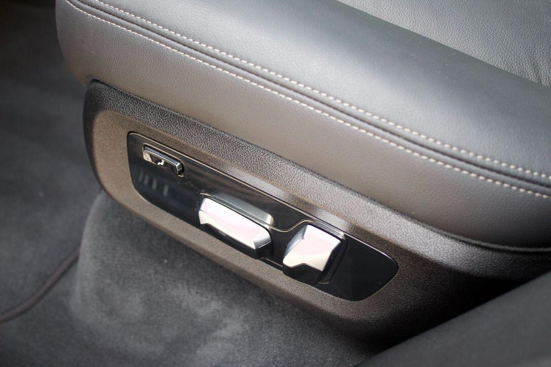 BMW X5 view 32