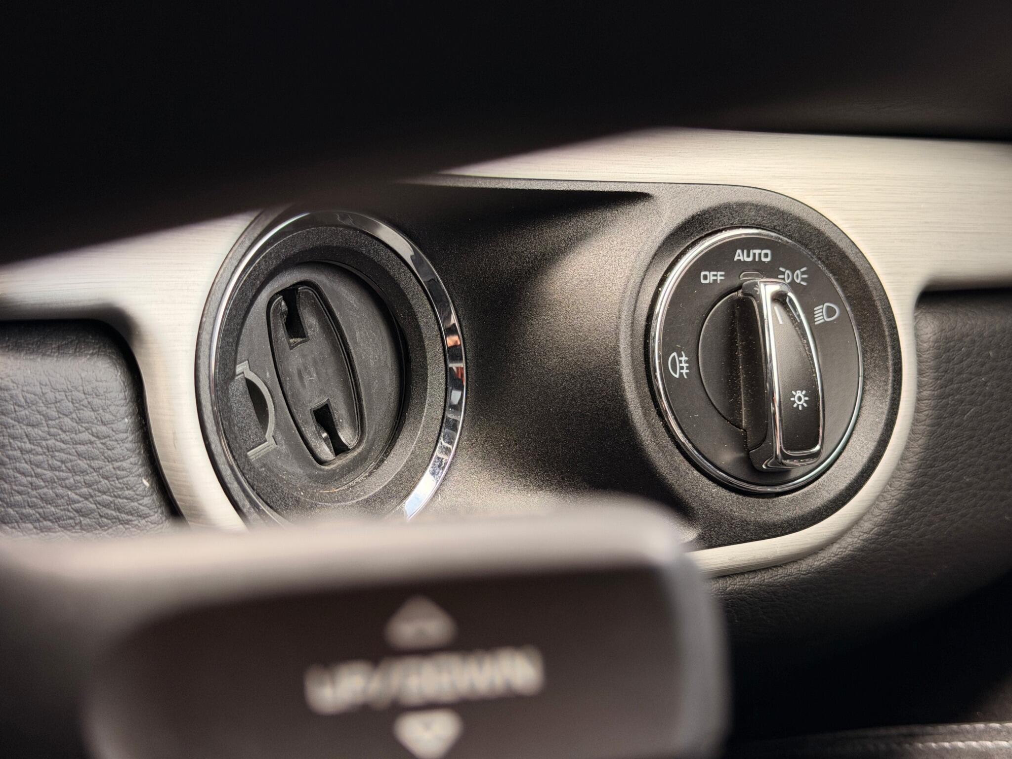 Porsche Cayman view 18