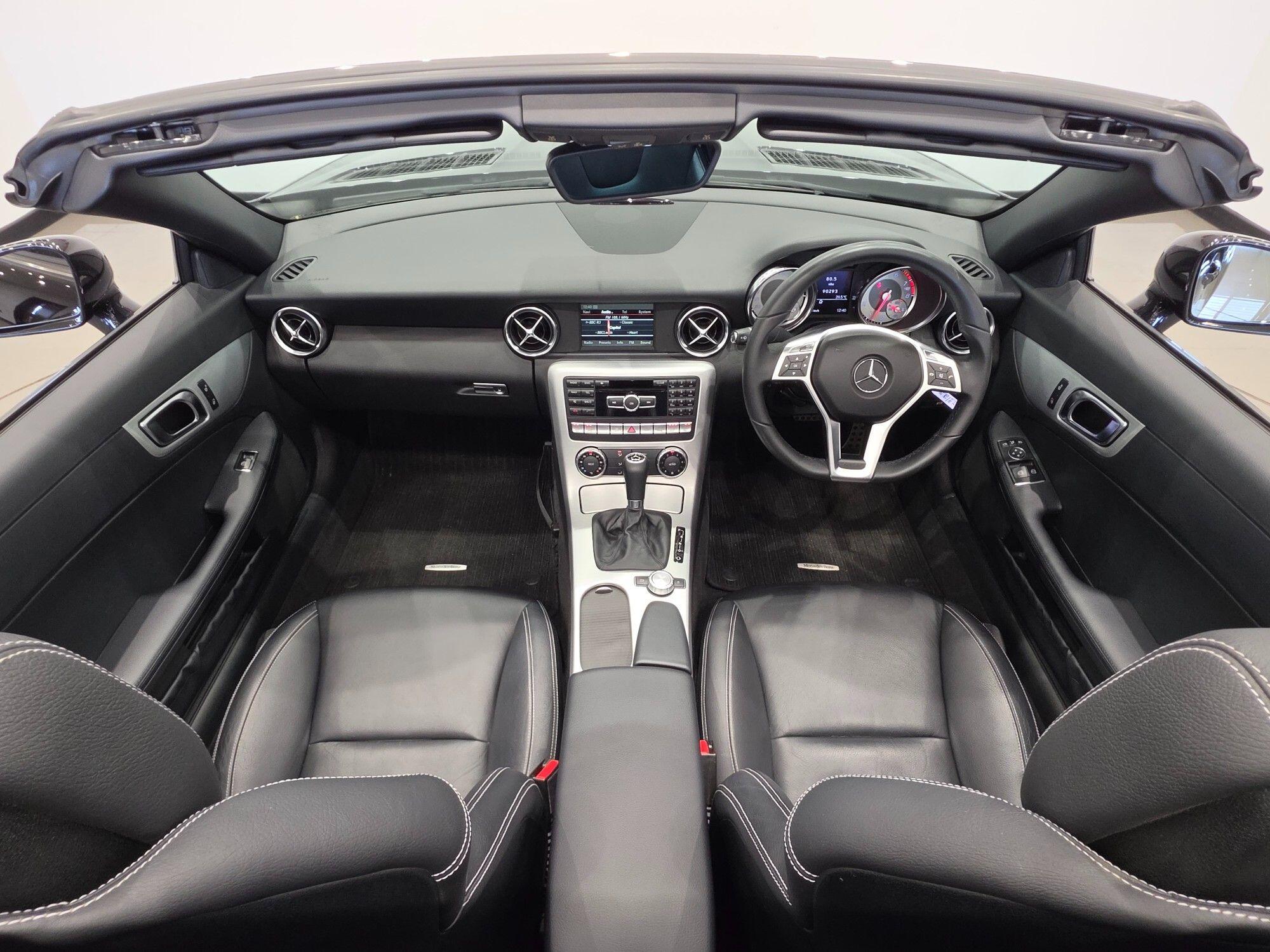 Mercedes-Benz SLK view 20