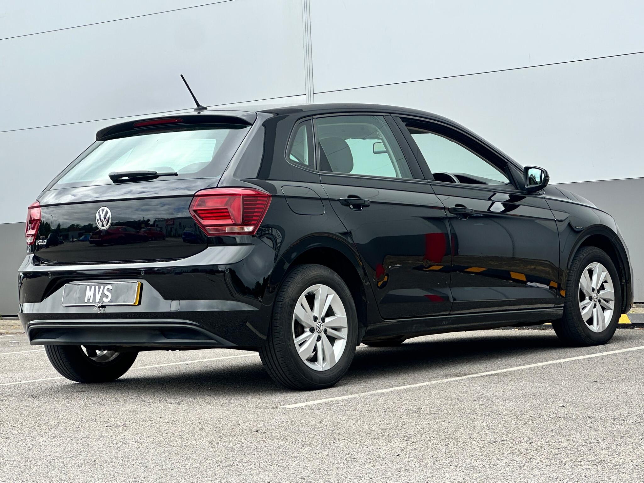 Volkswagen Polo view 11