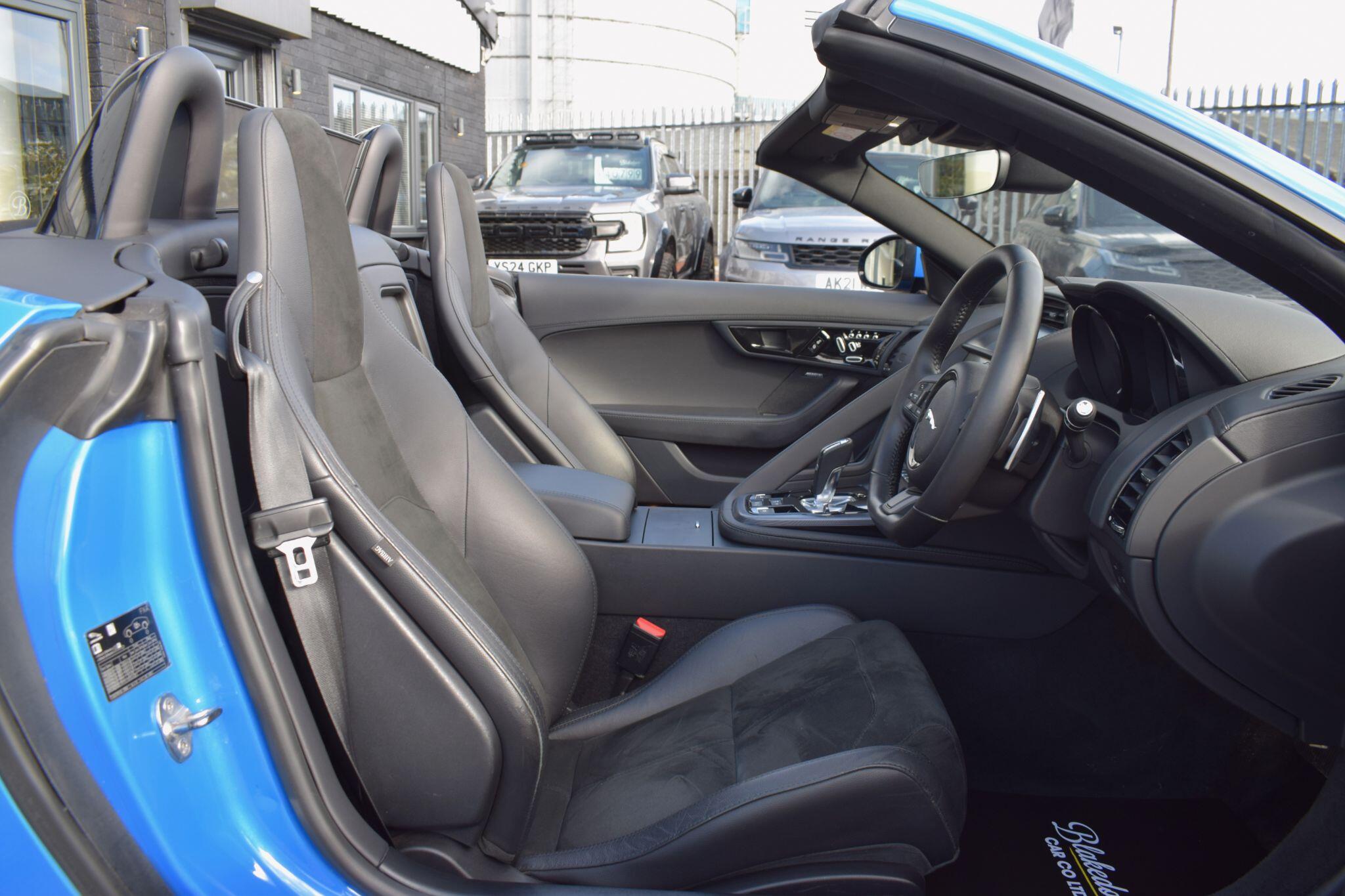 Jaguar F-Type view 11