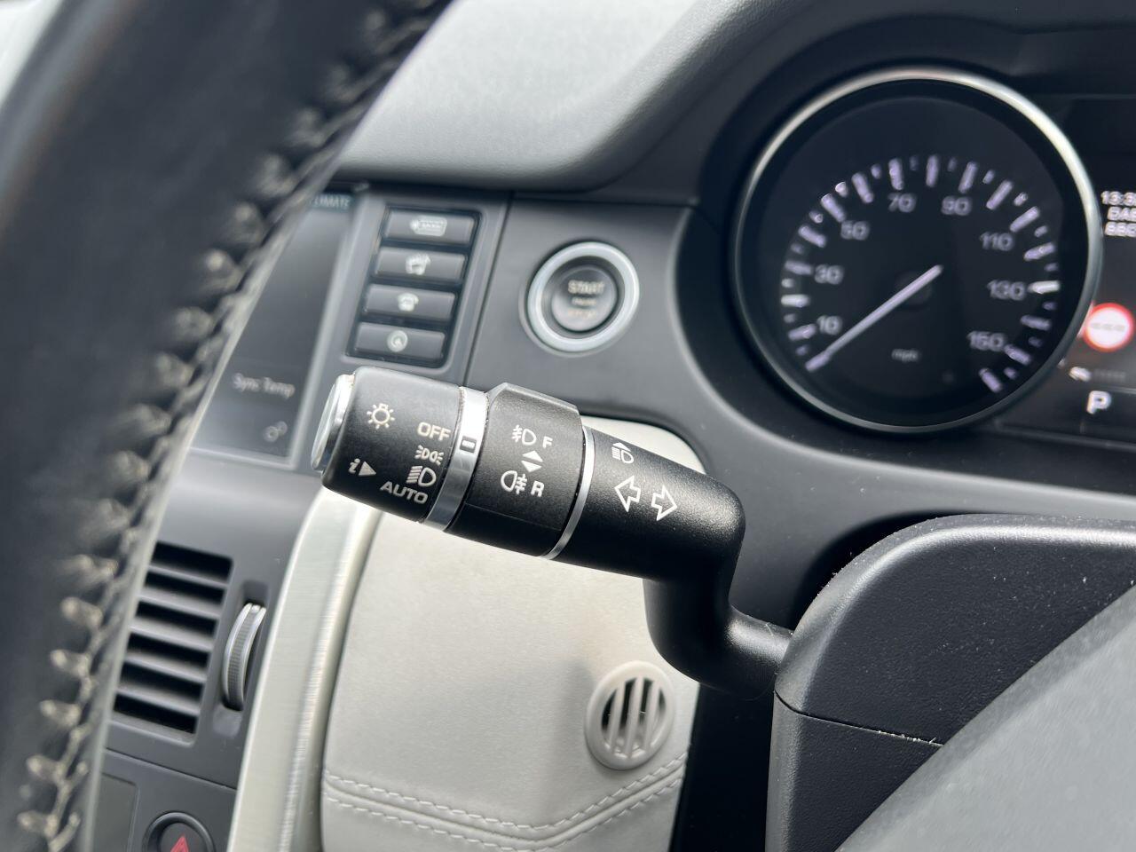 Land Rover Discovery Sport view 58