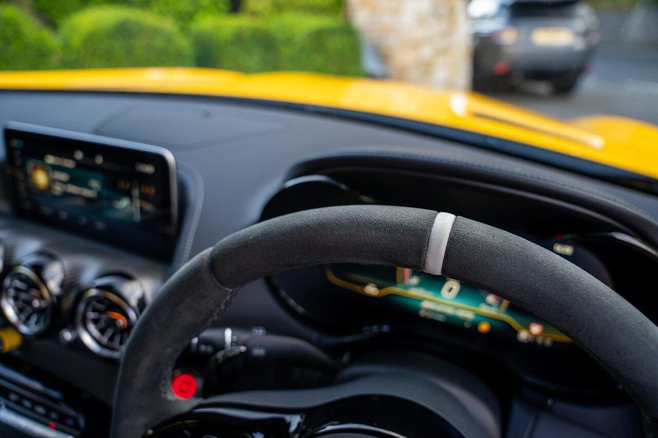 Mercedes-Benz Amg GT view 73