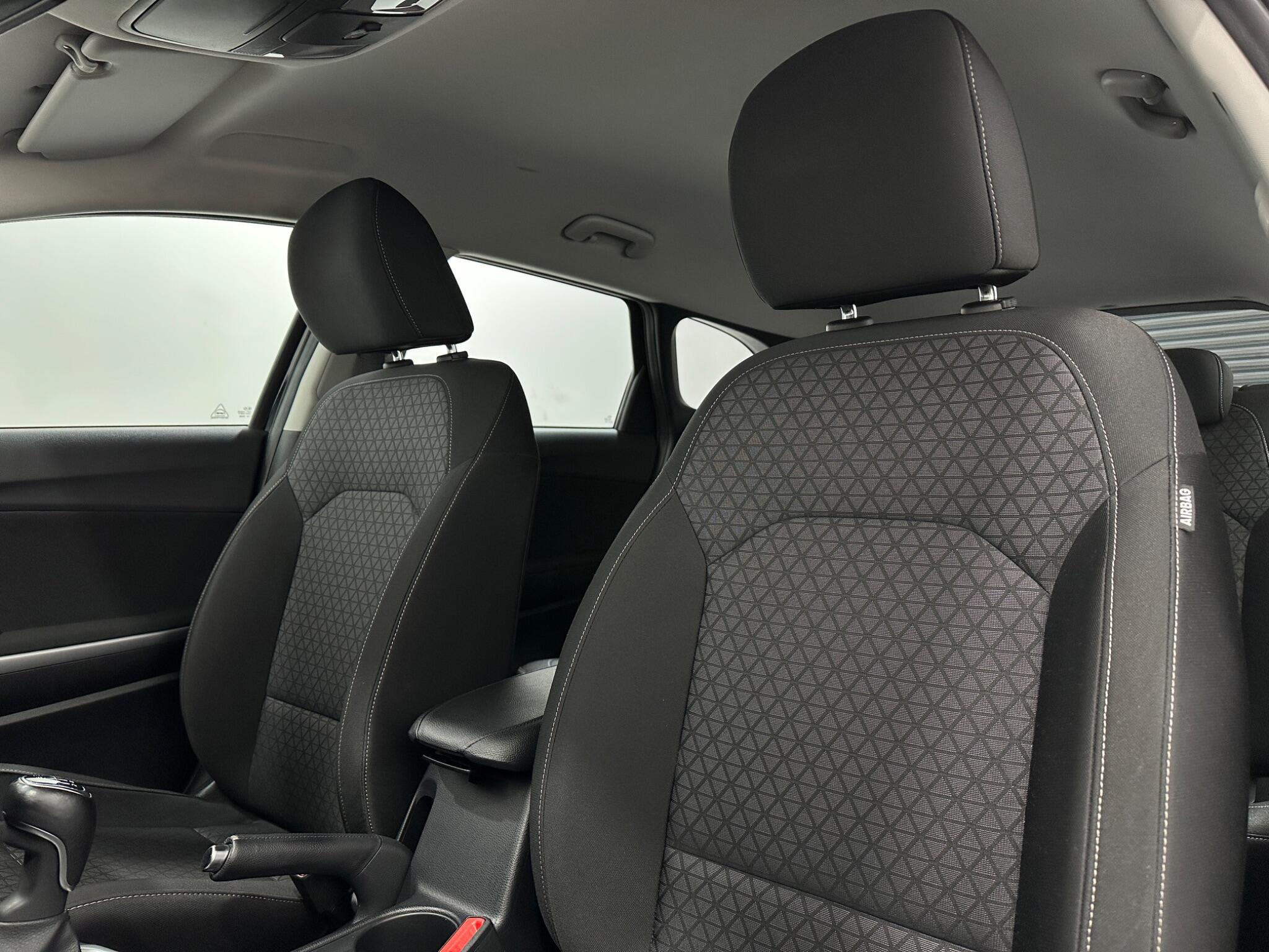 Kia Ceed view 35