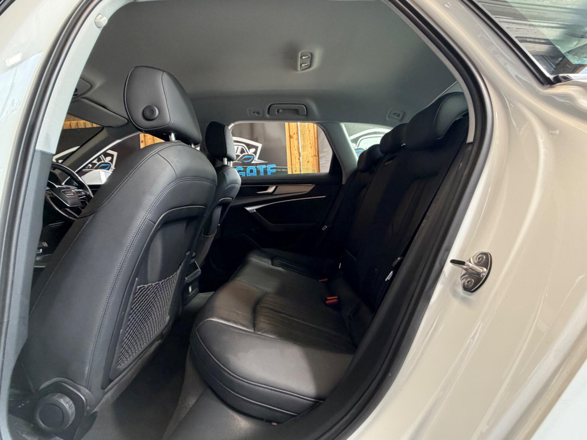 Audi A6 view 23