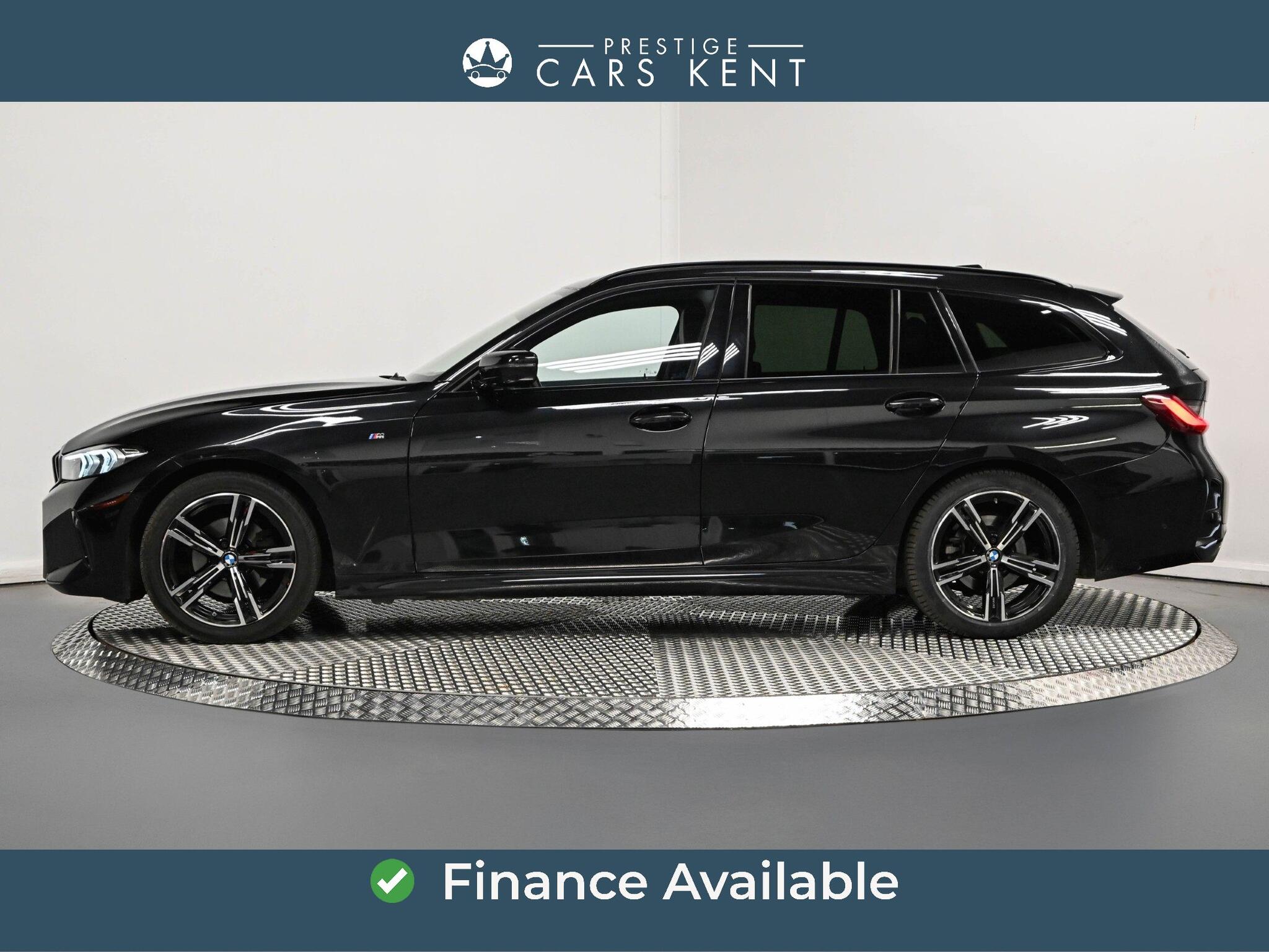 BMW 3 Series view 4