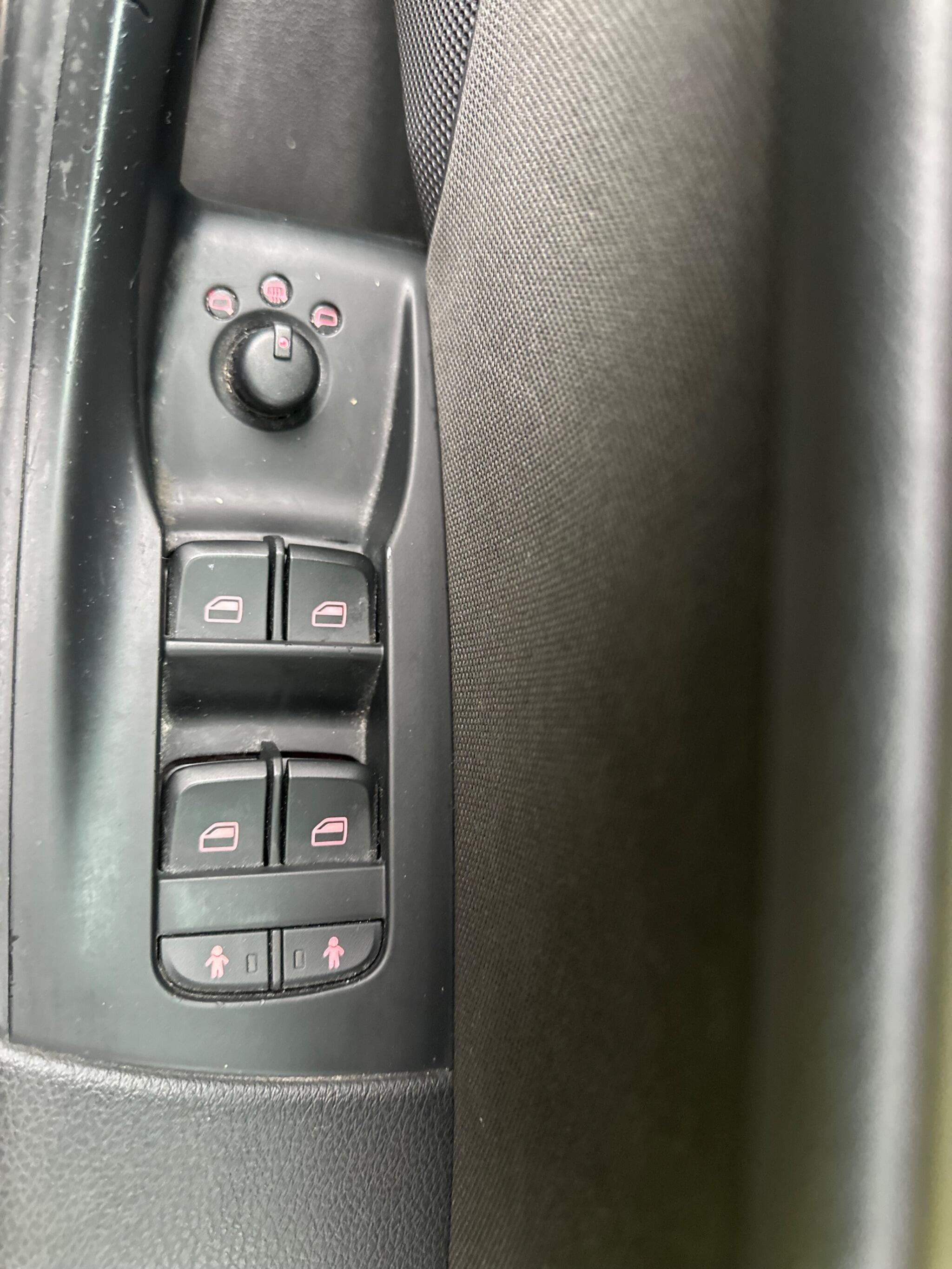 2013 Audi Q3 2.0 TDI SE Euro 5 (s/s) 5dr • 114,000 miles image 33