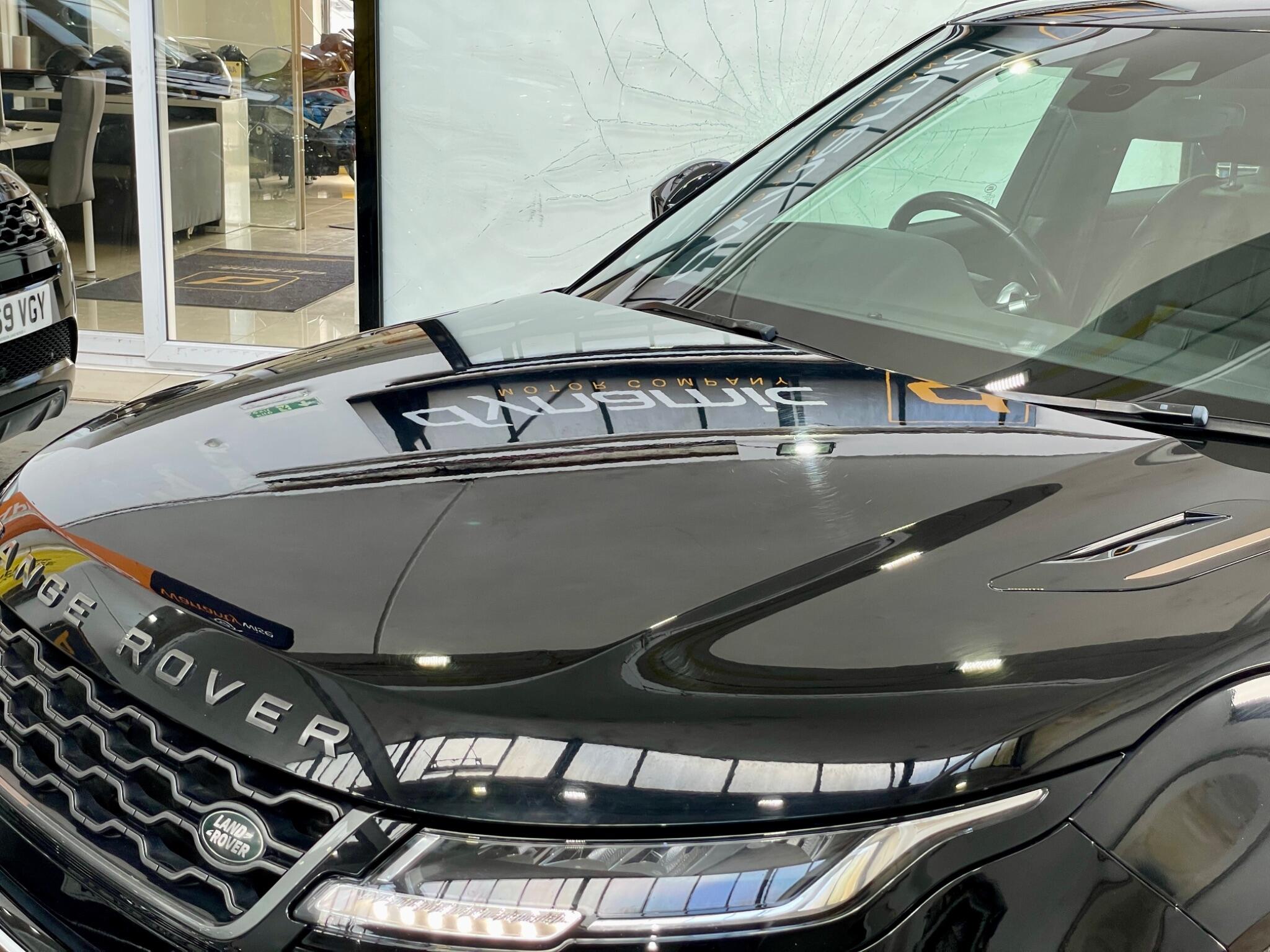 Land Rover Range Rover Evoque view 31